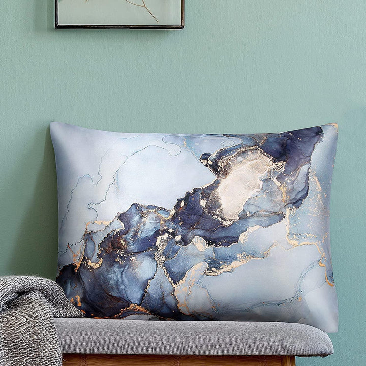 Blue-marble#color_Blue-marble