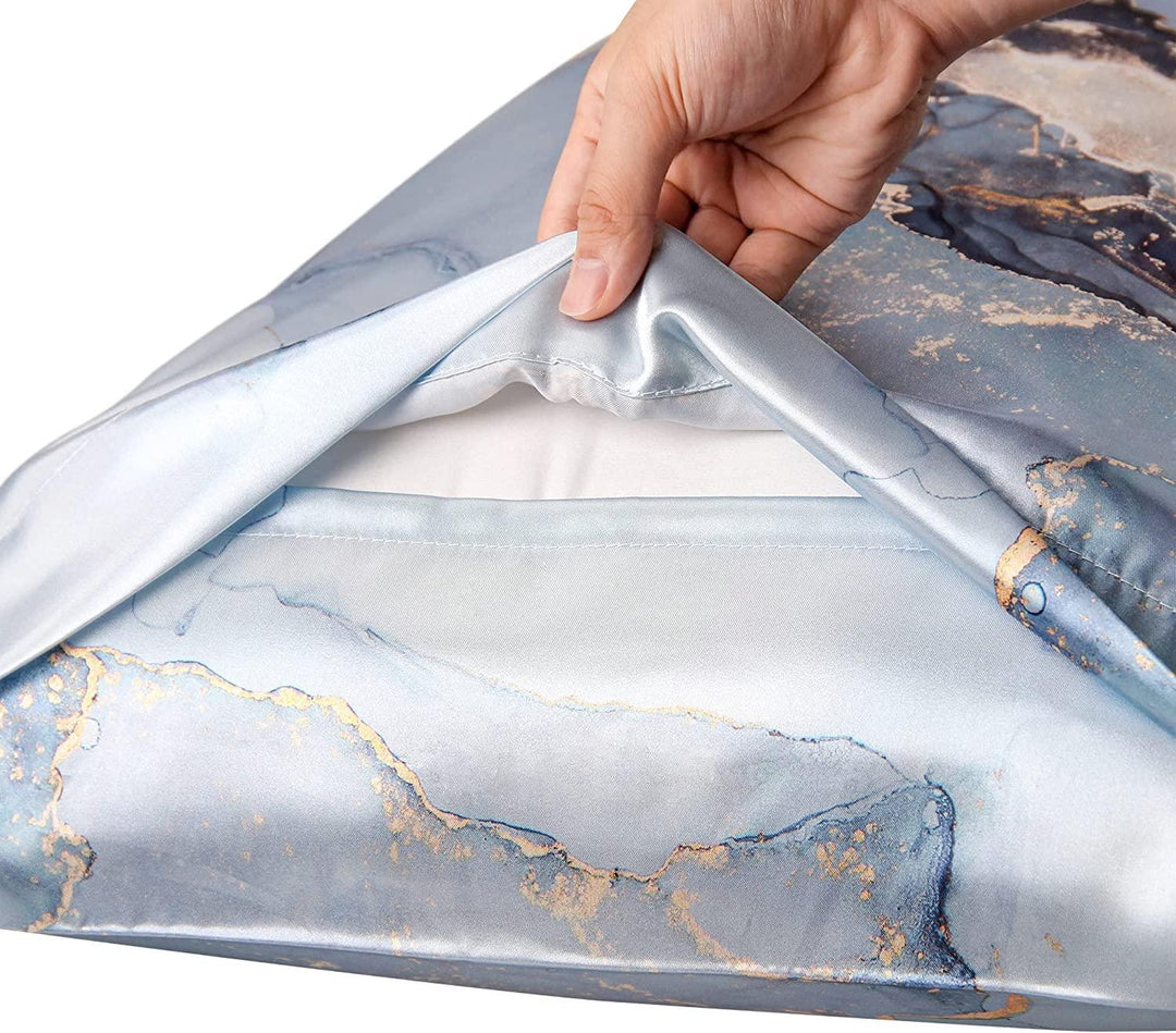 Blue-marble#color_Blue-marble